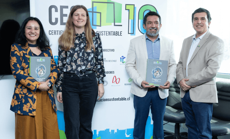 CES celebra 10 años y lanza libro conmemorativo que refleja el impacto de su certificación en la infraestructura sustentable de Chile