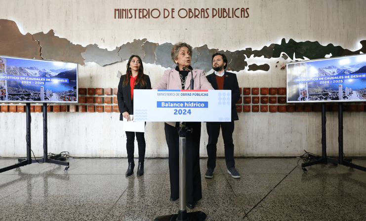 Balance hídrico: MOP informa mejoras en disponibilidad de agua, pero la sequía persiste tras 15 años