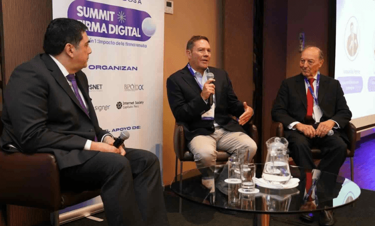 IDOK destaca en “Summit de Firma Digital” celebrado en Lima, Perú