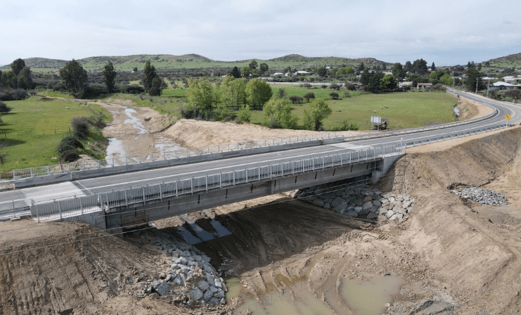 Marchigüe celebra: Inauguran puentes Yerbas Buenas y El Monte para mejorar conectividad en la zona rural