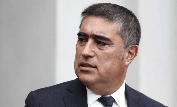 Pierde alcalde Desbordes por ampliación de cárcel en Santiago