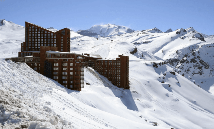 Precios de arriendos en la nieve aumentan 15% anual y cierran temporada con ocupación sobre el 85%